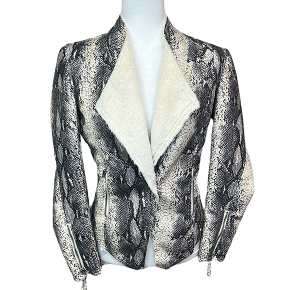 Bebe Snake Skin Print Jacket - Picture 1 of 7